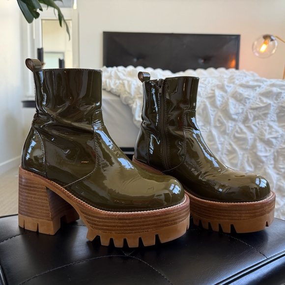 Jeffrey Campbell Quavo Platform Boots - Size 7, British Khaki - Picture 3 of 16